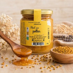 Miel et pollen  Préparation...