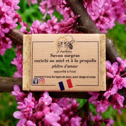 Savon à la propolis